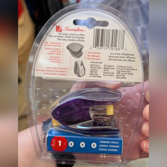 Swingline mini stapler with staples New - Picture 4 of 5